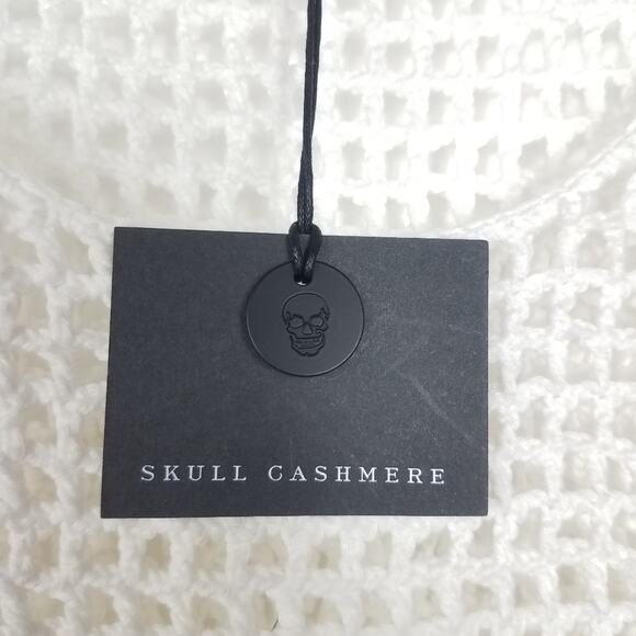 Skull Cashmere | Knit Tank Top Skull on Back White - Picture 5 of 6